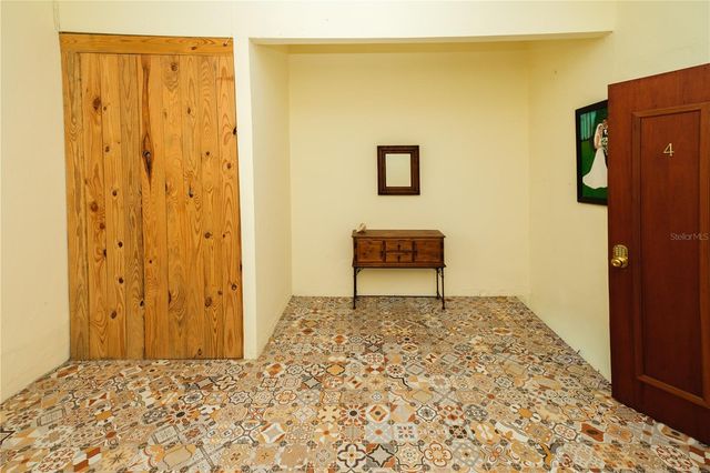 711 CONCORDIA ST., MIRAMAR DEV., San Juan, PR 00907