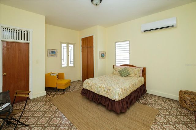 711 CONCORDIA ST., MIRAMAR DEV., San Juan, PR 00907
