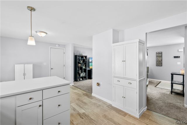 4315 Old Meadow Road, Clay, NY 13041