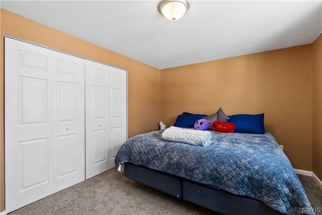 4315 Old Meadow Road, Clay, NY 13041