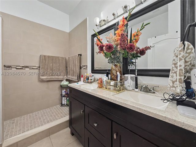 522 NE 20th Ave, Homestead, FL 33033