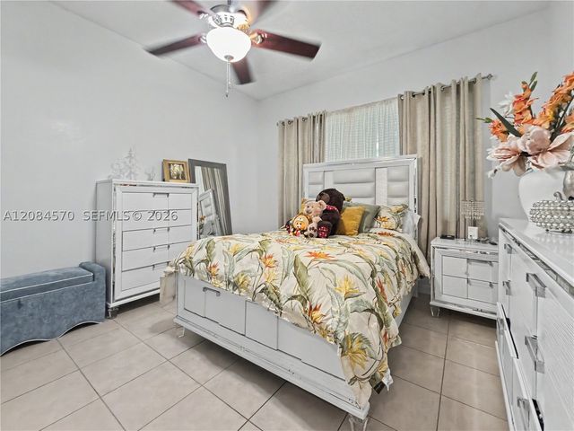 522 NE 20th Ave, Homestead, FL 33033