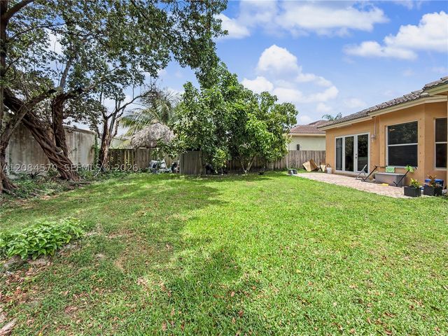 522 NE 20th Ave, Homestead, FL 33033