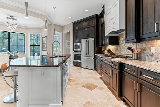 3271 BAYOU ROAD, Longboat Key, FL 34228