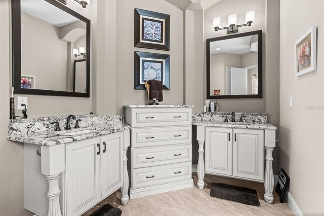 3271 BAYOU ROAD, Longboat Key, FL 34228
