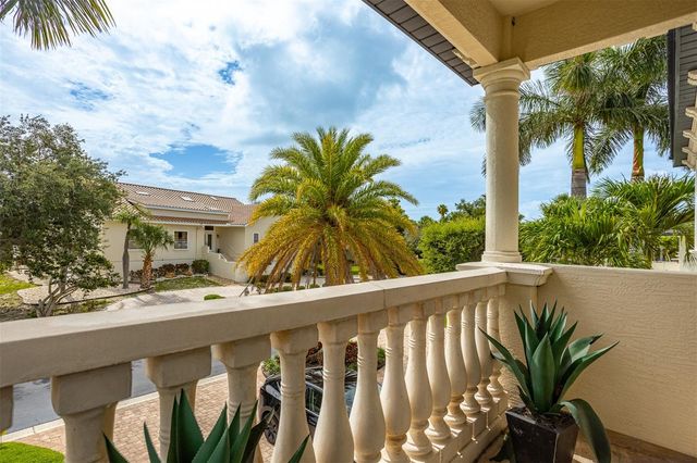 3271 BAYOU ROAD, Longboat Key, FL 34228