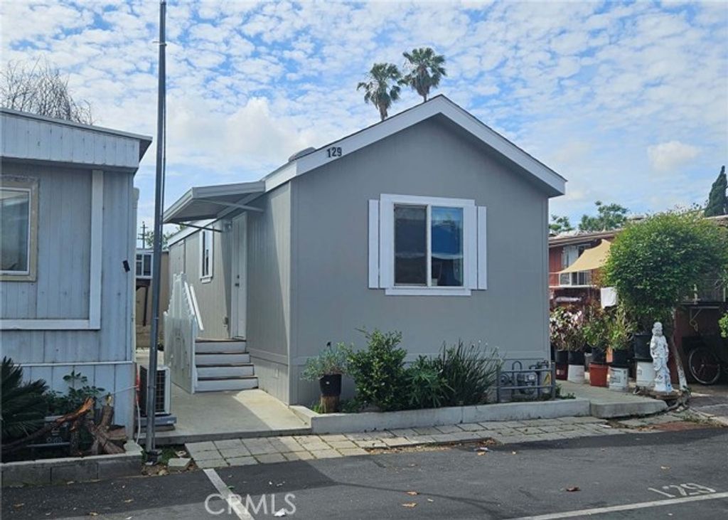 7650 Balboa Boulevard 129, Van Nuys (los Angeles), CA 91406