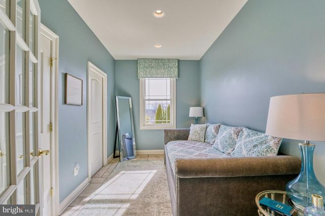 12060 CATOCTIN FARM LN, Lovettsville, VA 20180