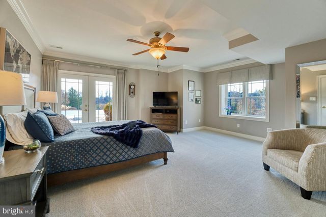 12060 CATOCTIN FARM LN, Lovettsville, VA 20180