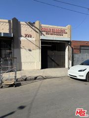 733 Ceres Avenue, Los Angeles, CA 90021