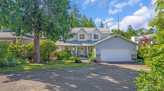 25161 13th Avenue S, Des Moines, WA 98198