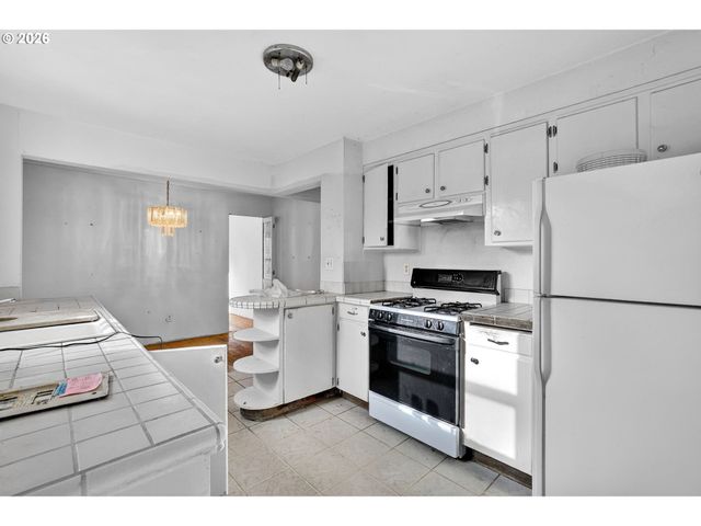 11186 Se 32ND Ave, Milwaukie, OR 97222