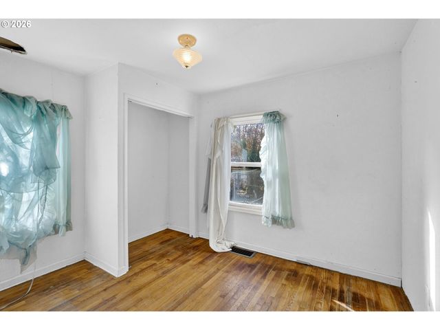 11186 Se 32ND Ave, Milwaukie, OR 97222