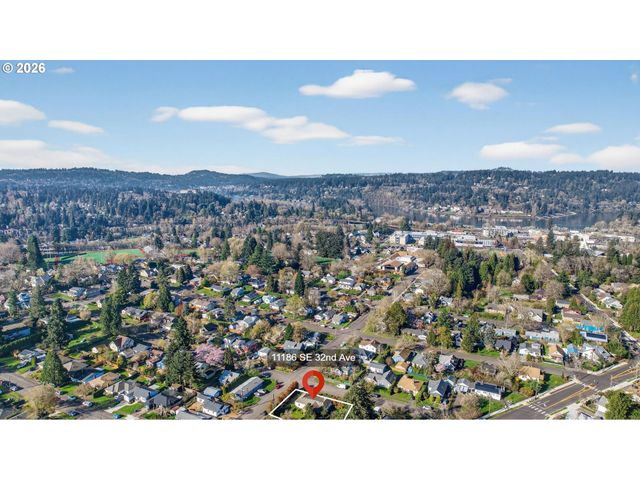 11186 Se 32ND Ave, Milwaukie, OR 97222
