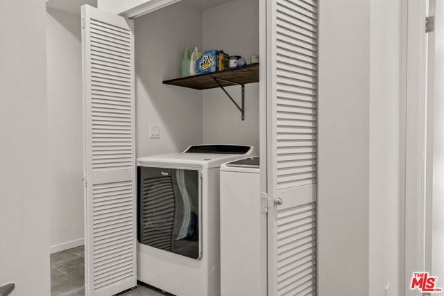 1344 Douglas Street, Los Angeles, CA 90026