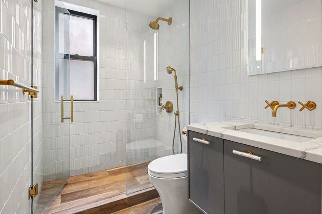235 W END Avenue 5DE, New York City, NY 10023