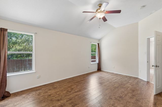 8624 Corral Circle, Fort Worth, TX 76244