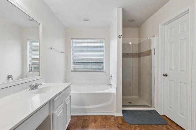 8624 Corral Circle, Fort Worth, TX 76244