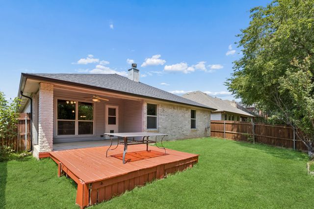 8624 Corral Circle, Fort Worth, TX 76244