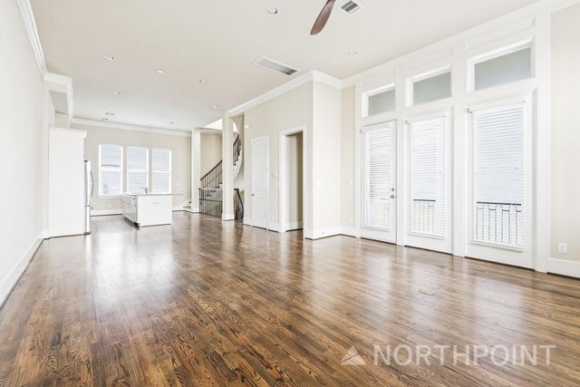 2710 Cohn Garden, Houston, TX 77007