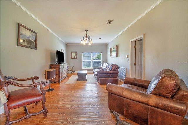 4954 E HINSON AVENUE, Haines City, FL 33844