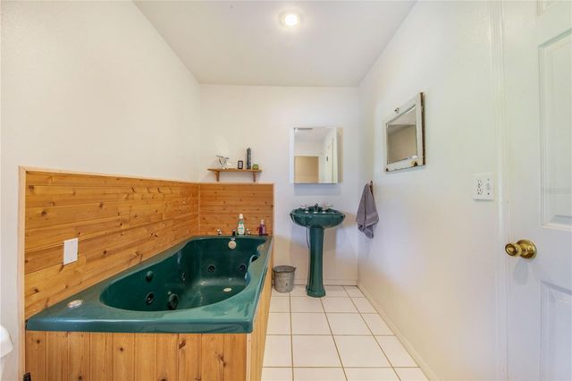 4954 E HINSON AVENUE, Haines City, FL 33844