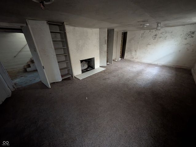 1633 W 10th Street, Anderson, IN 46016