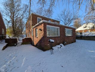 1633 W 10th Street, Anderson, IN 46016
