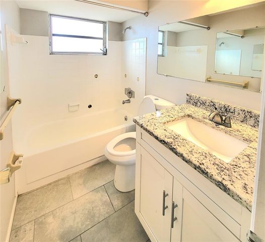 4004 GRAYTON DRIVE, New Port Richey, FL 34652