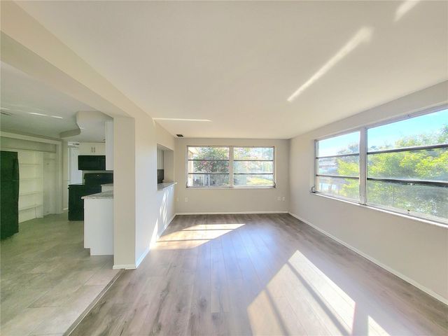 4004 GRAYTON DRIVE, New Port Richey, FL 34652