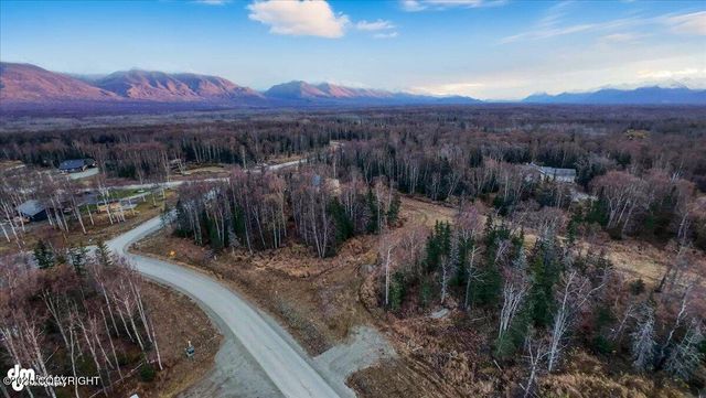 5645 N Stella Circle, Wasilla, AK 99654