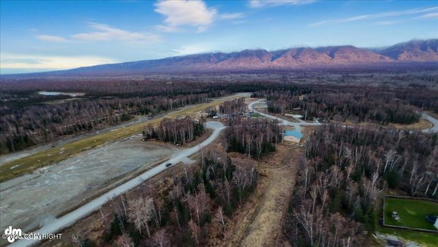 5645 N Stella Circle, Wasilla, AK 99654