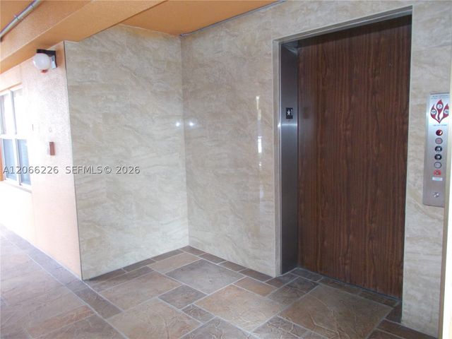 701 SW 141st Ave 110R, Pembroke Pines, FL 33027