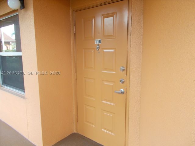 701 SW 141st Ave 110R, Pembroke Pines, FL 33027