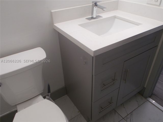 701 SW 141st Ave 110R, Pembroke Pines, FL 33027