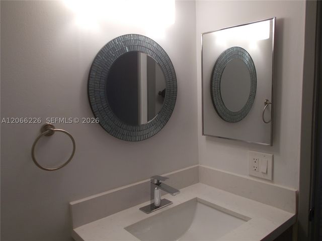 701 SW 141st Ave 110R, Pembroke Pines, FL 33027