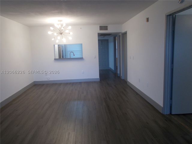 701 SW 141st Ave 110R, Pembroke Pines, FL 33027