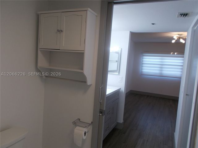 701 SW 141st Ave 110R, Pembroke Pines, FL 33027