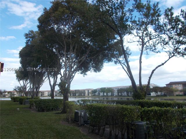 701 SW 141st Ave 110R, Pembroke Pines, FL 33027