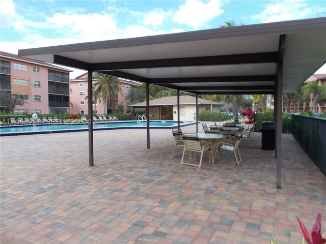 701 SW 141st Ave 110R, Pembroke Pines, FL 33027