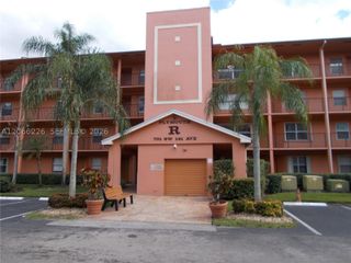 701 SW 141st Ave 110R, Pembroke Pines, FL 33027