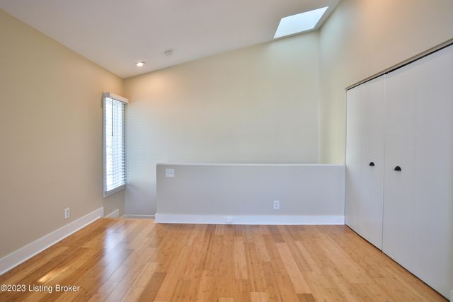 2525 George Rogers Clark Pl T08, Louisville, KY 40206