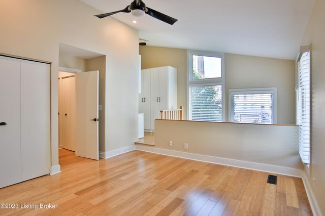 2525 George Rogers Clark Pl T08, Louisville, KY 40206