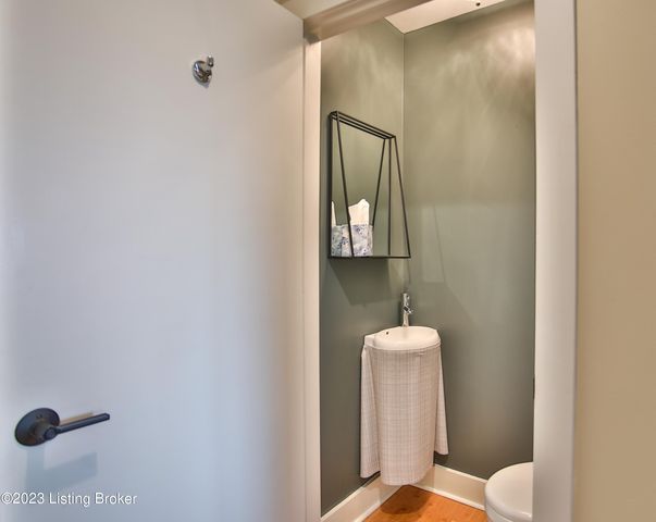 2525 George Rogers Clark Pl T08, Louisville, KY 40206