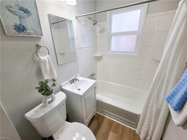 504 Cedar CT, Suffolk, VA 23434