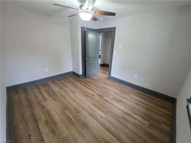 504 Cedar CT, Suffolk, VA 23434