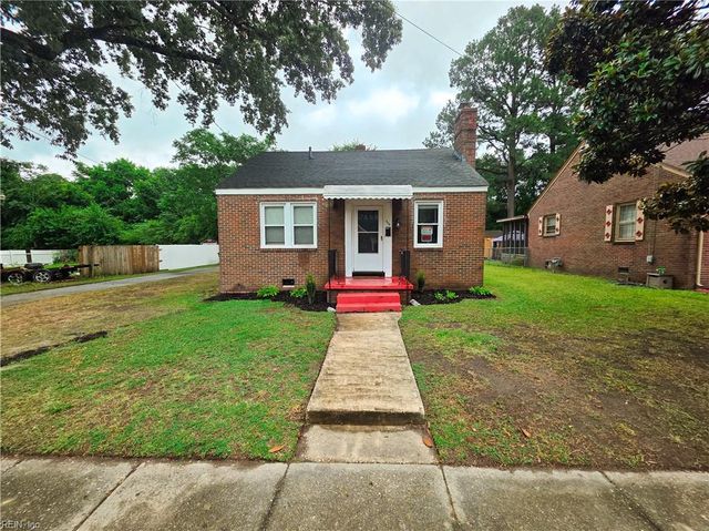 504 Cedar CT, Suffolk, VA 23434