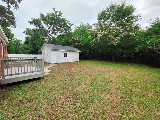 504 Cedar CT, Suffolk, VA 23434