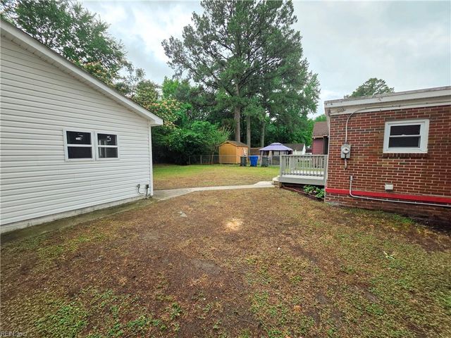 504 Cedar CT, Suffolk, VA 23434