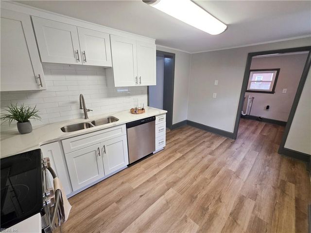 504 Cedar CT, Suffolk, VA 23434